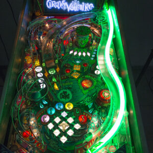 Cirqus Voltaire GREEN NEON